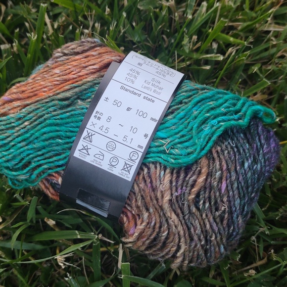 Noro The World Of Nature Silk Garden Yarn Skein Crocheting Knitting - Picture 5 of 7